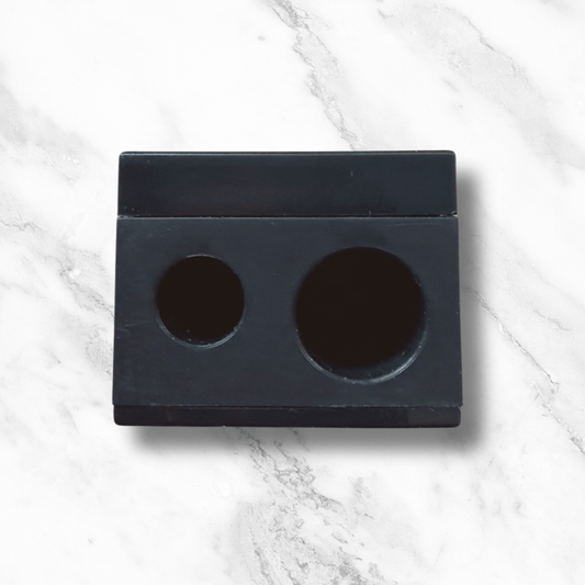 Omiana dual barrel makeup pencil sharpener